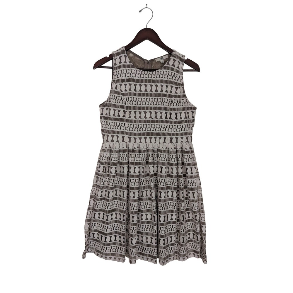 YA Los Angeles Dress Lace Fit & Flare Mini Taupe Cream Geometric Sleeveless L